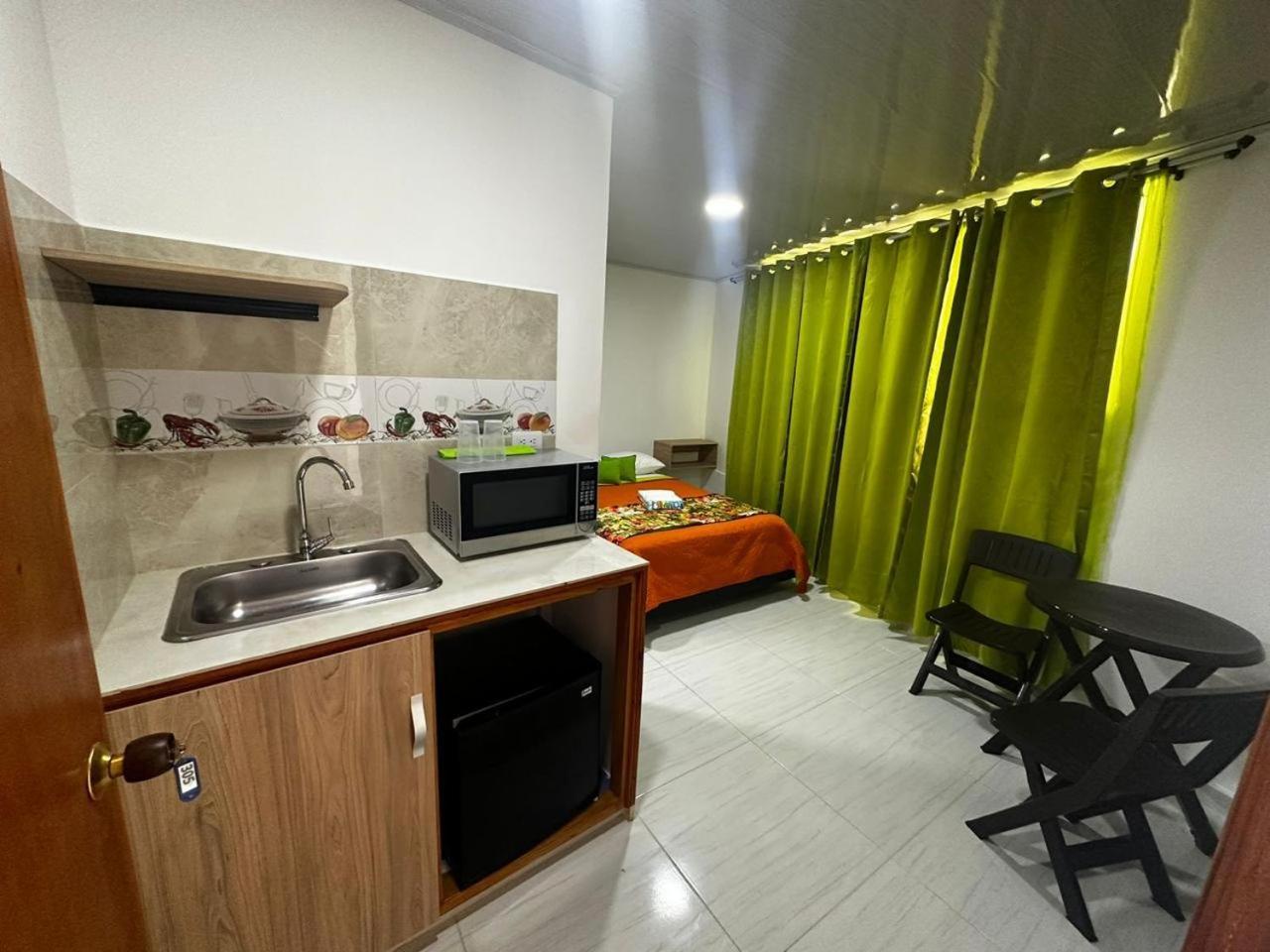 Flowers Garden Inn San Andrés Екстериор снимка